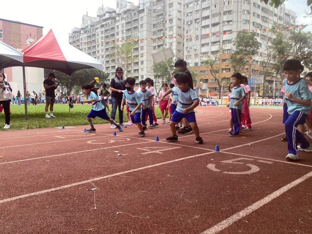 113_b02010.jpg