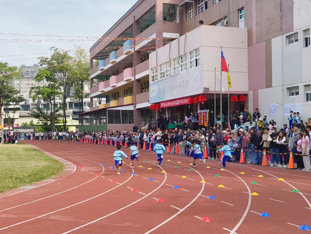 b04_002.jpg