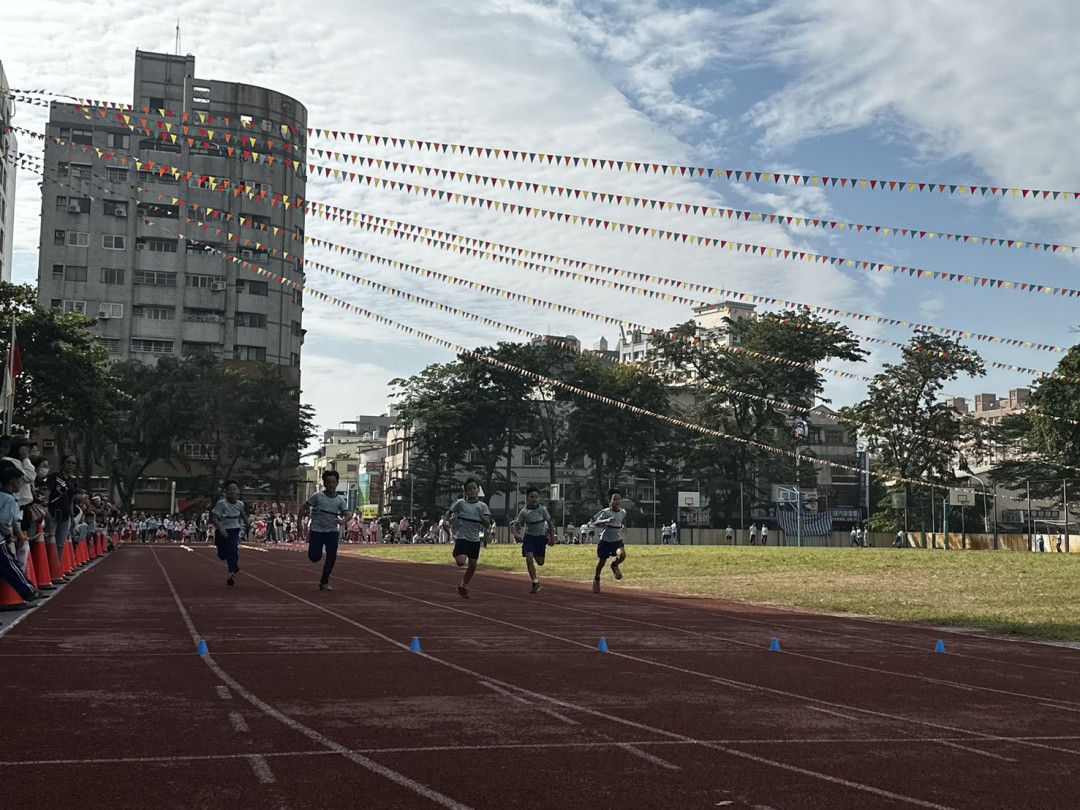 b04_033.jpg