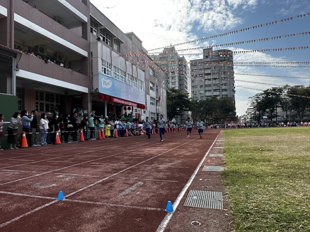 b04_042.jpg