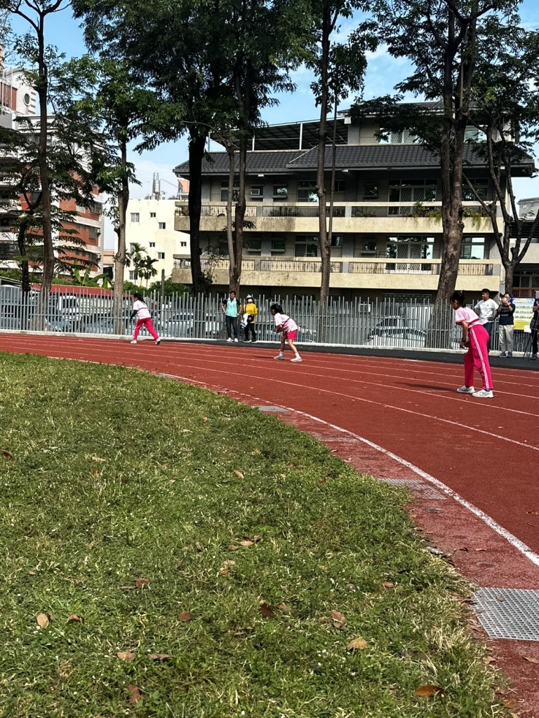 b04_057.jpg