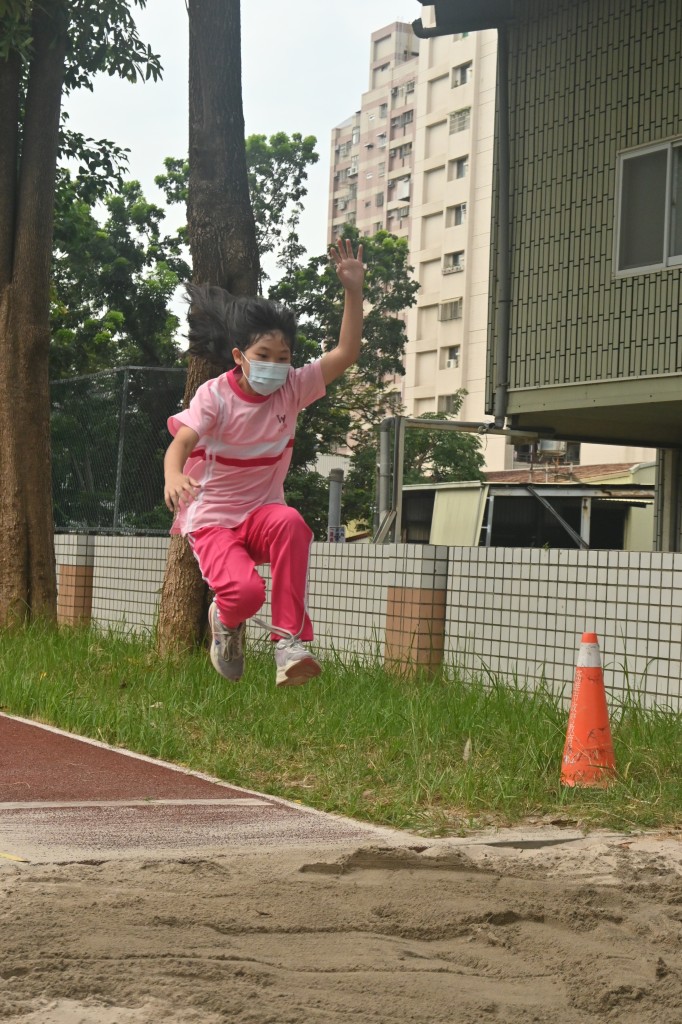b03_005.jpg