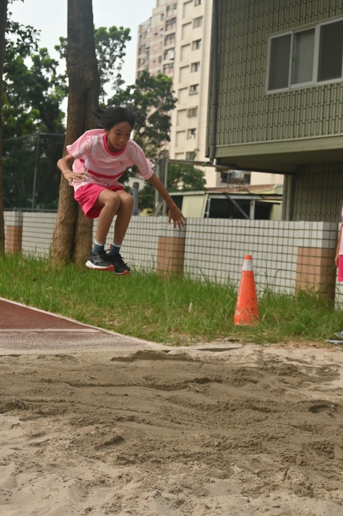 b03_010.jpg