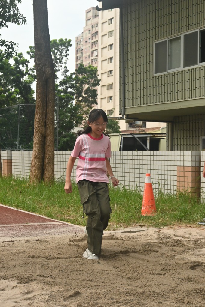 b03_013.jpg