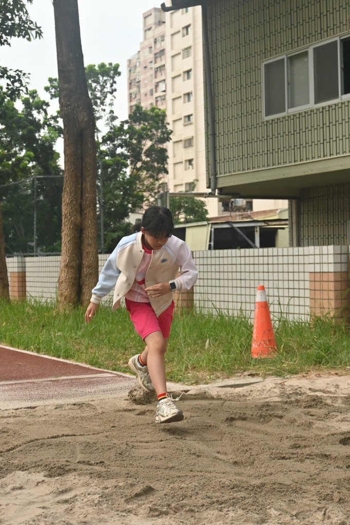 b03_014.jpg