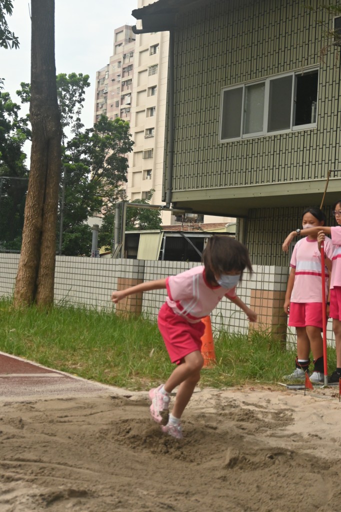 b03_024.jpg