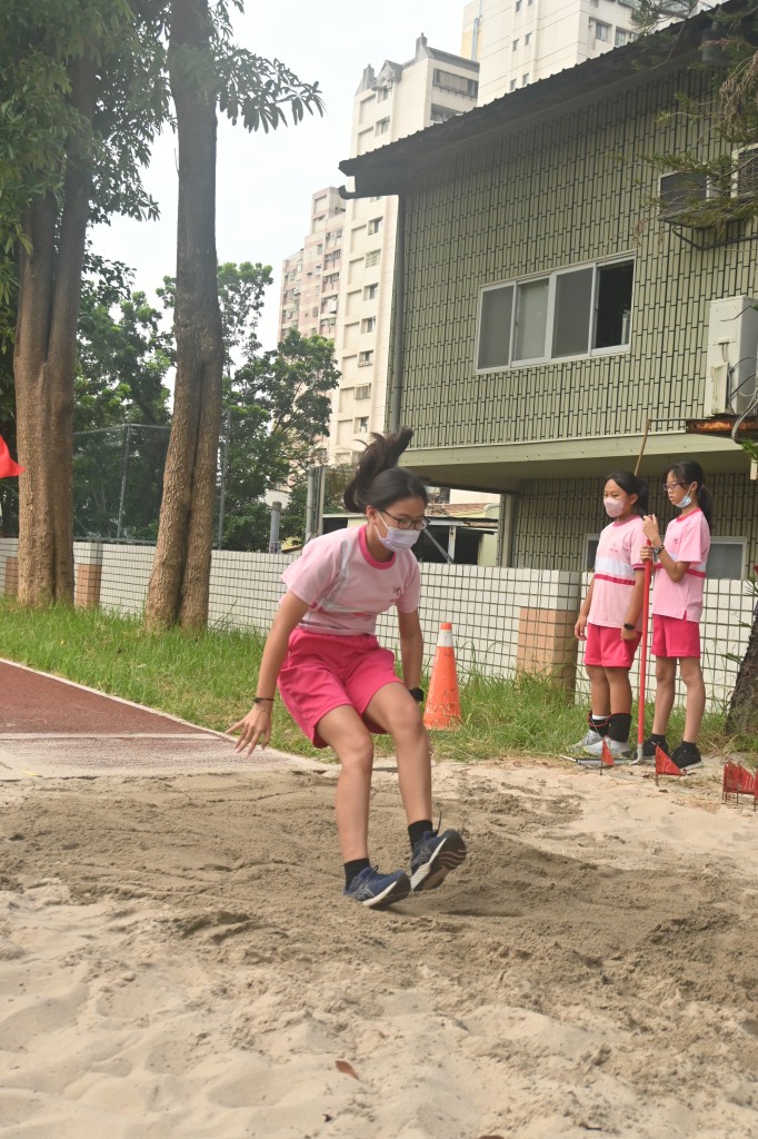 b03_036.jpg