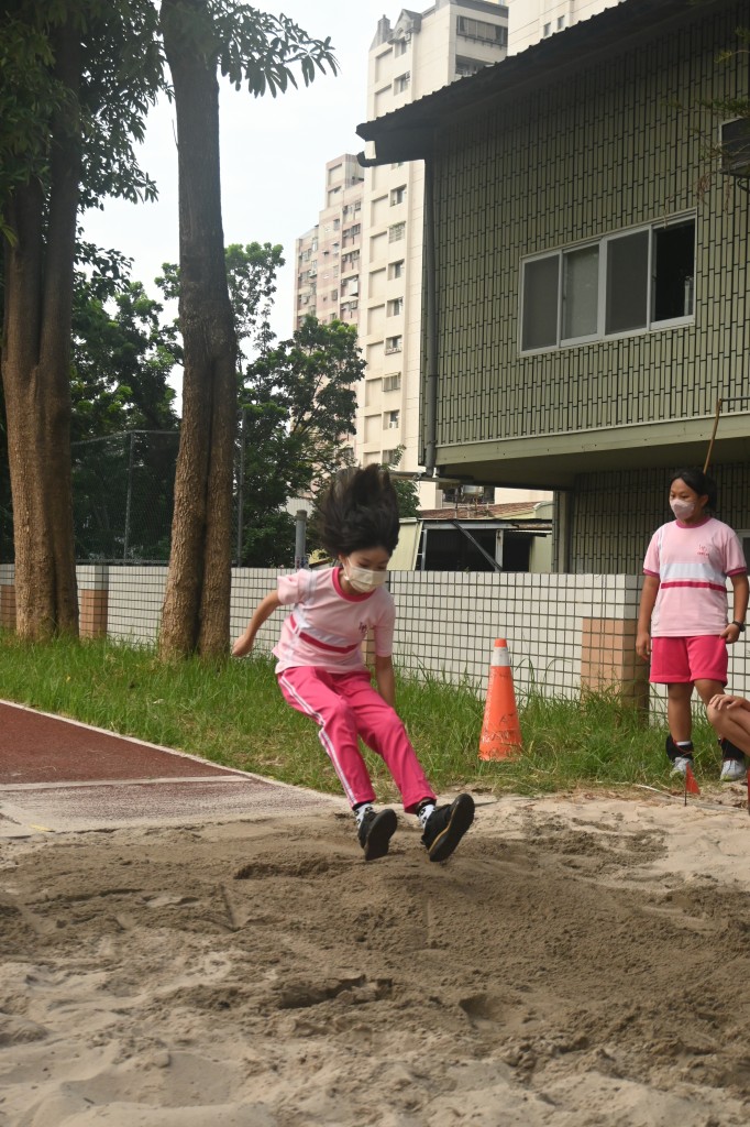 b03_045.jpg