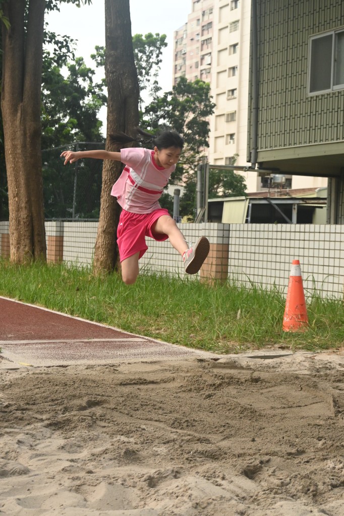b03_058.jpg