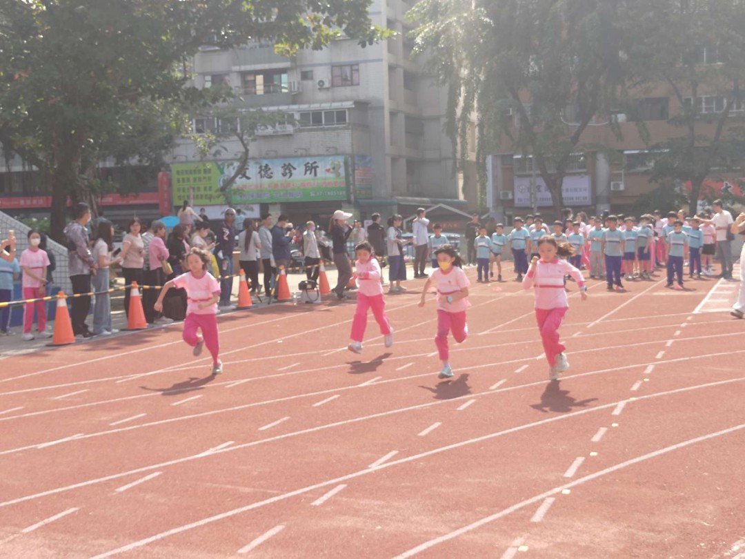 b04_399.jpg