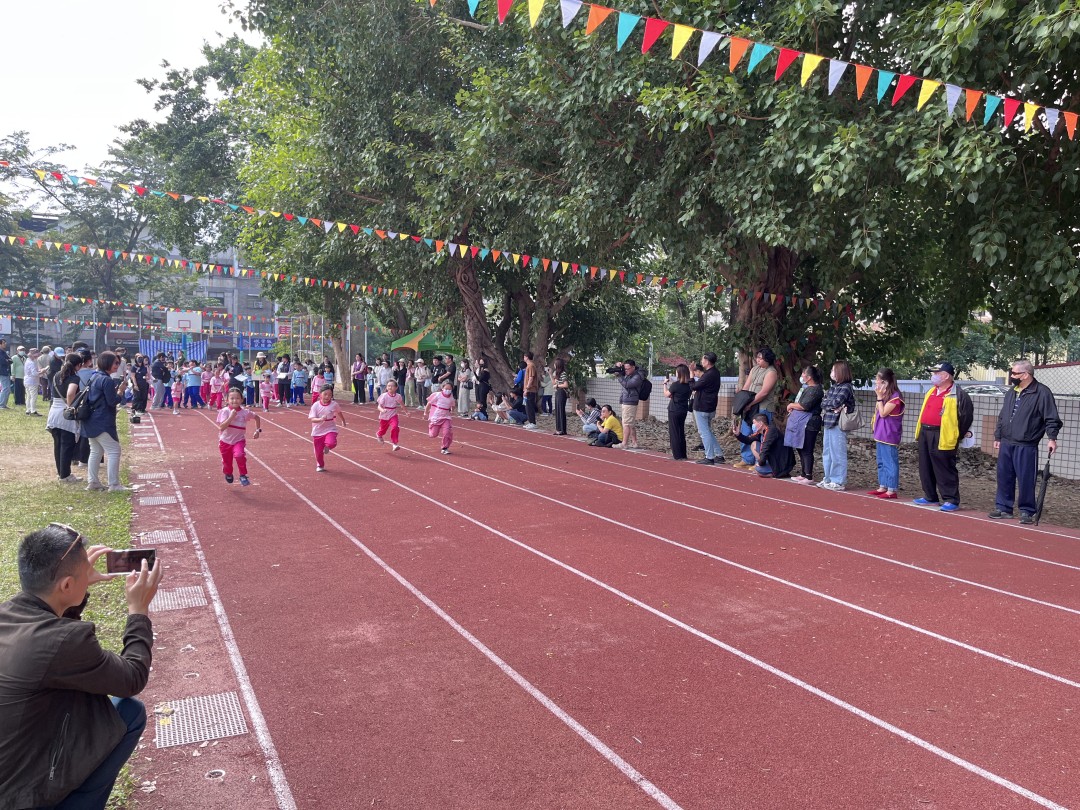 b02w2_044.jpg
