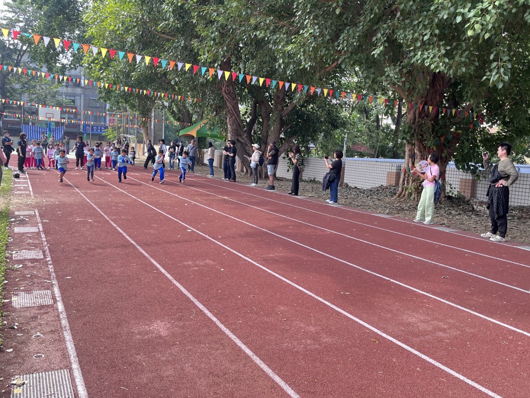 b02w2_098.jpg