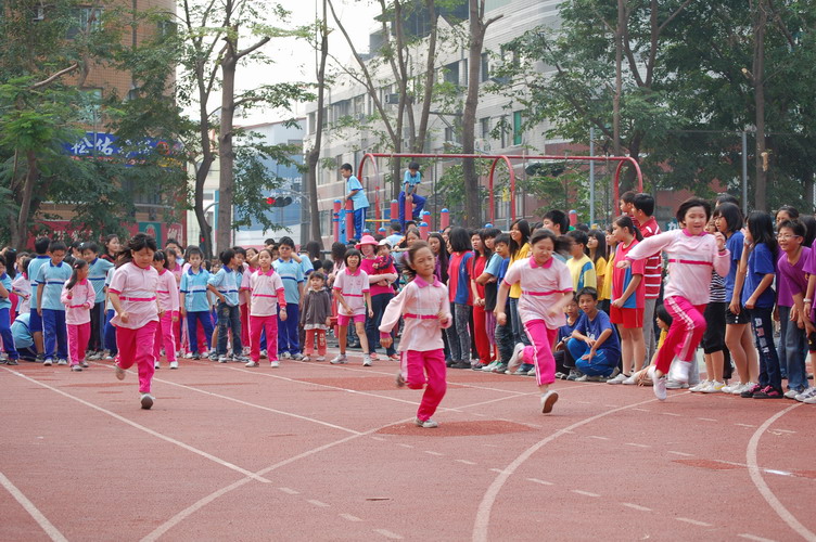 006.JPG