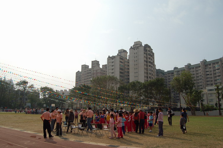 005.JPG