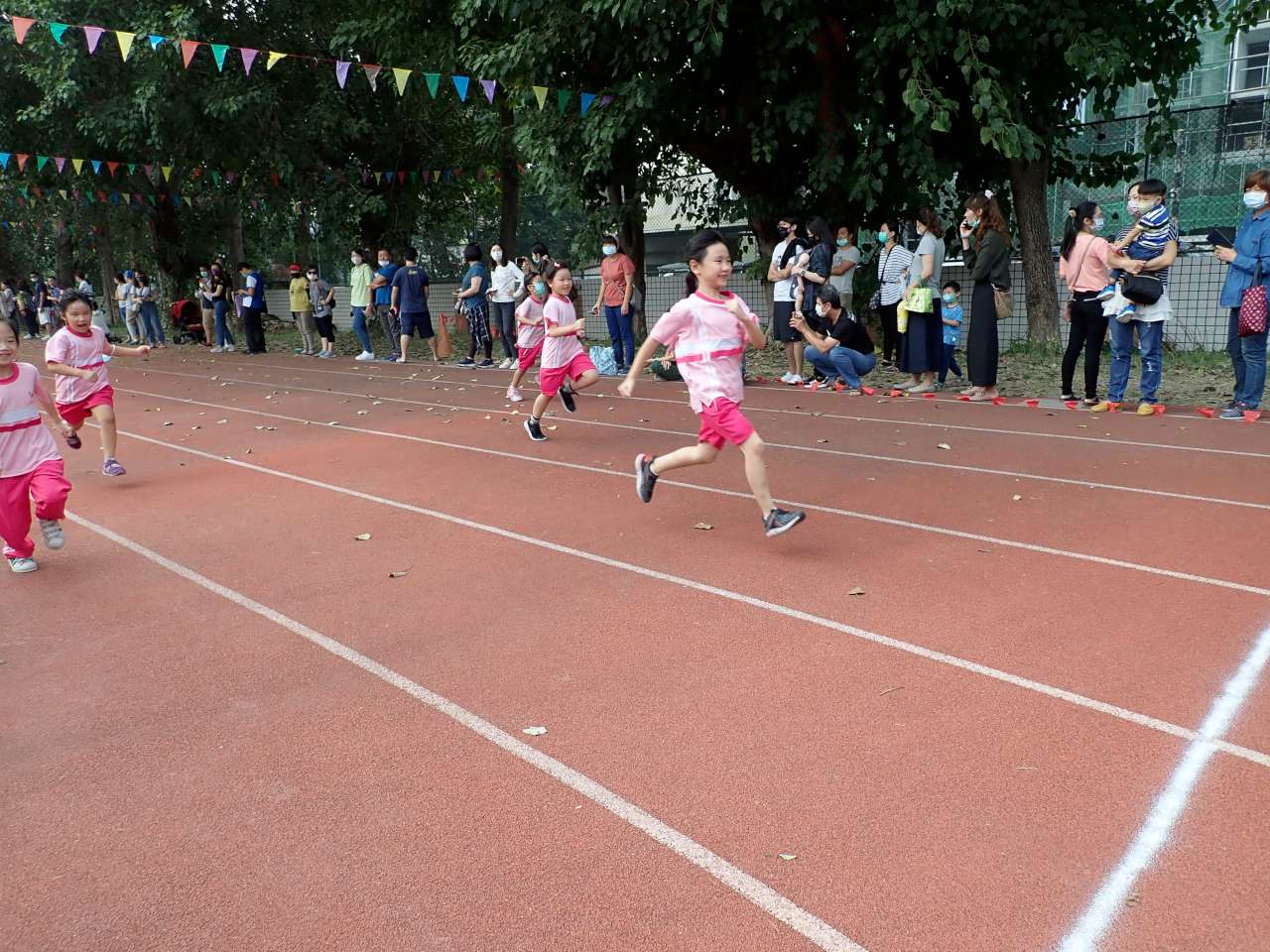 PB270259-1280