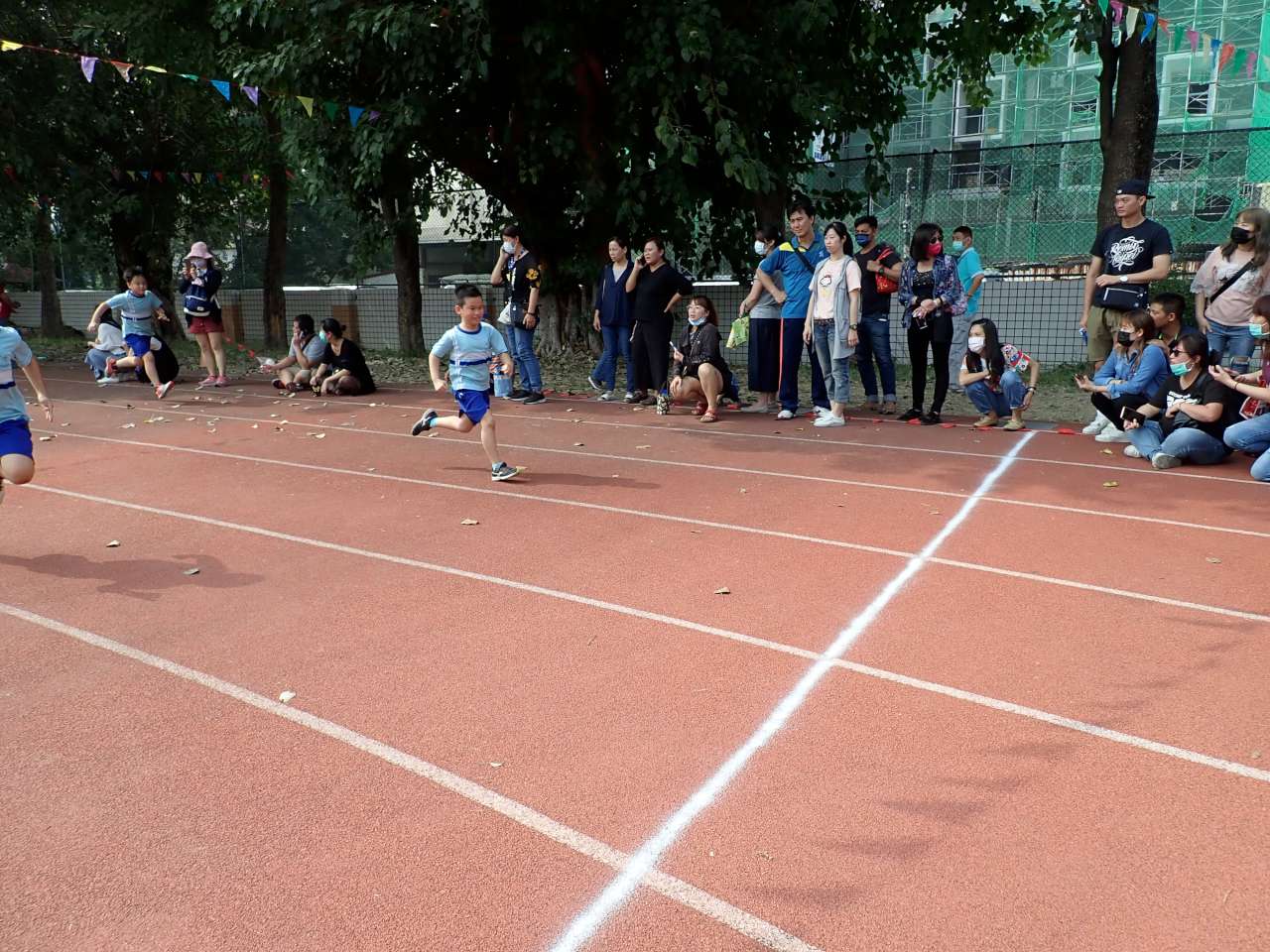 PB270308-1280