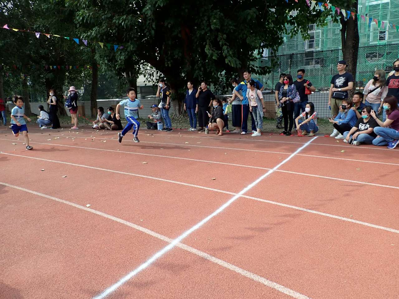 PB270309-1280