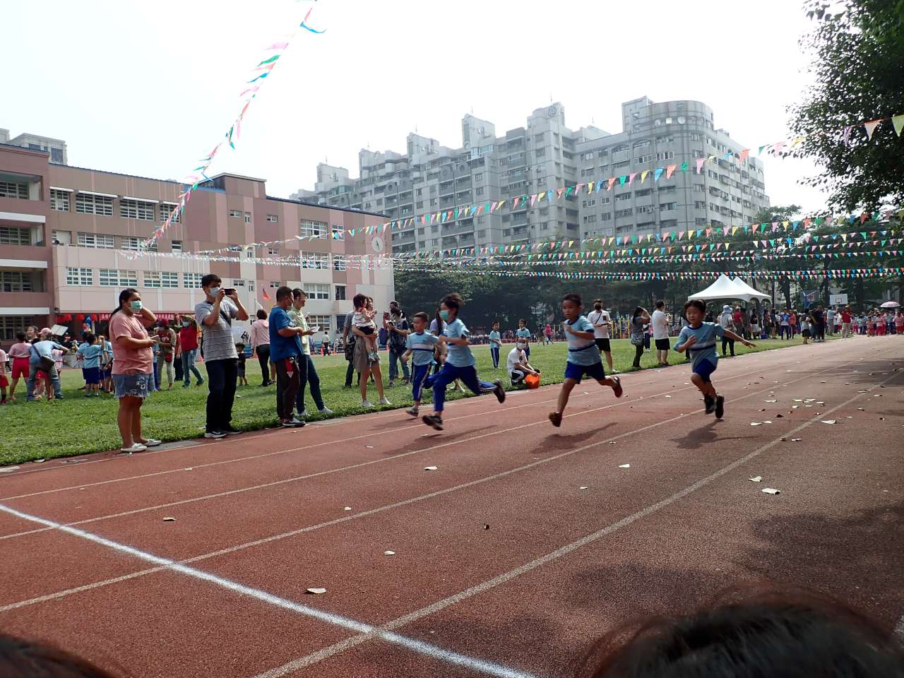 PB270315-1280