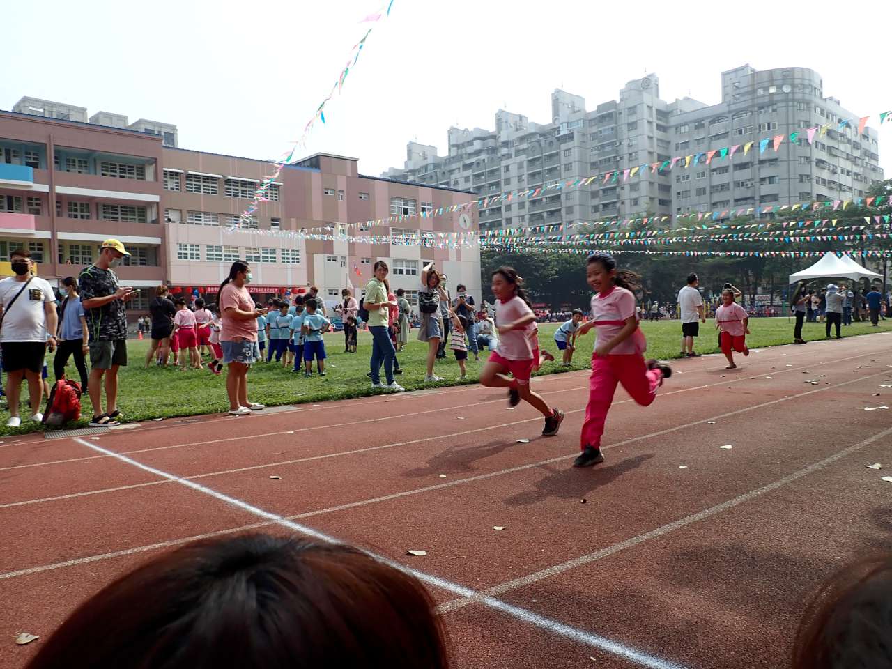 PB270316-1280