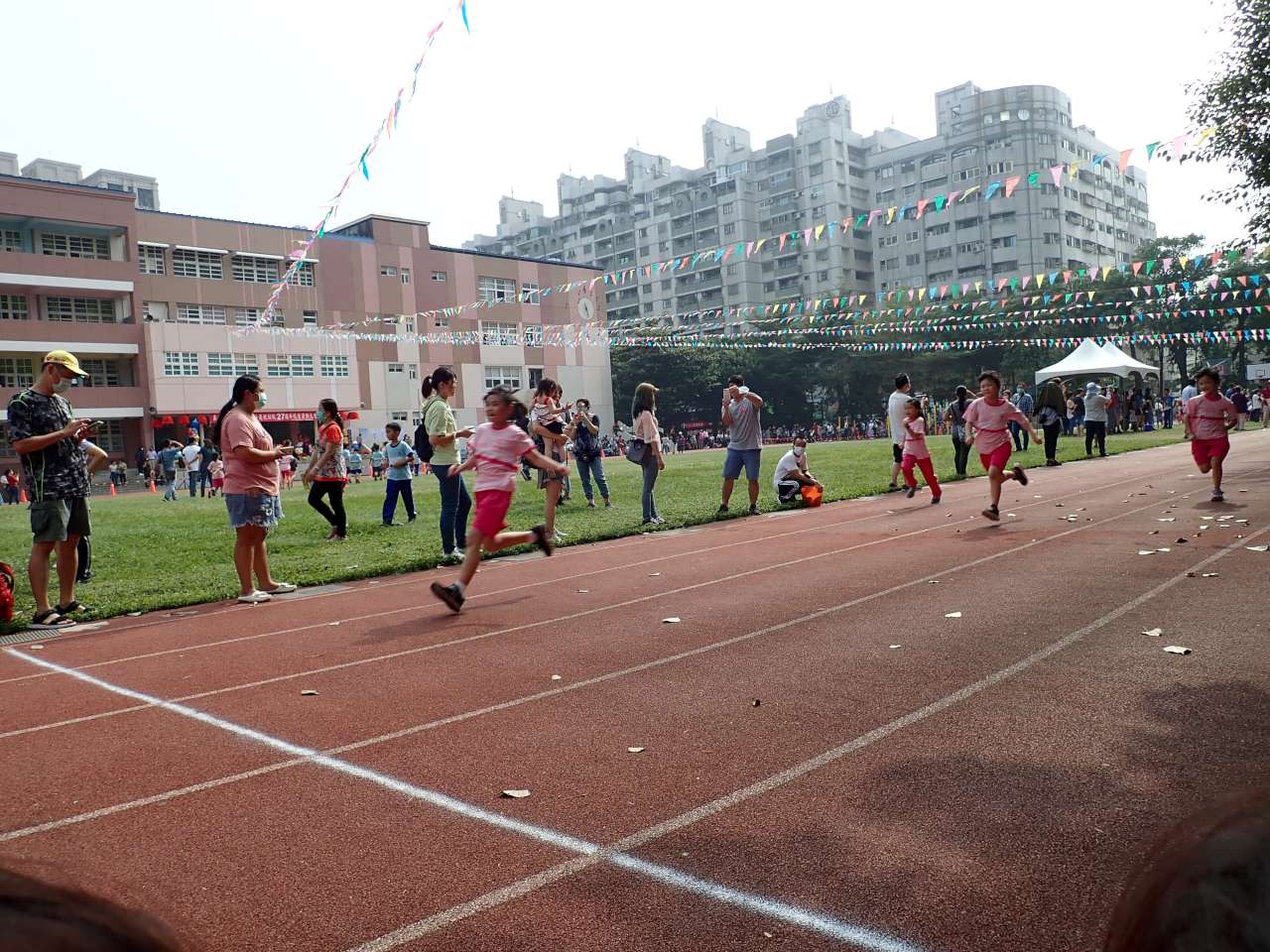 PB270317-1280