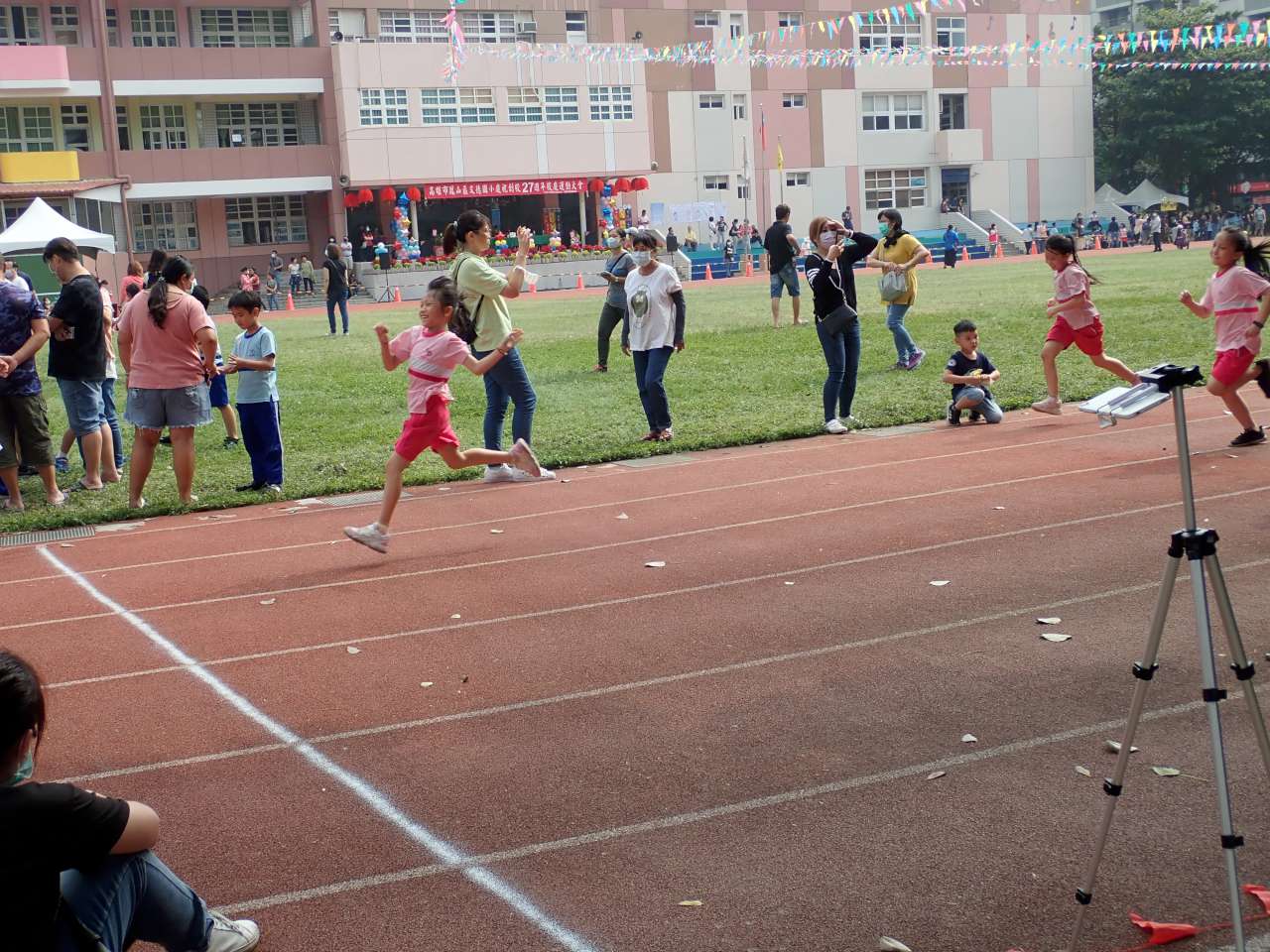 PB270334-1280