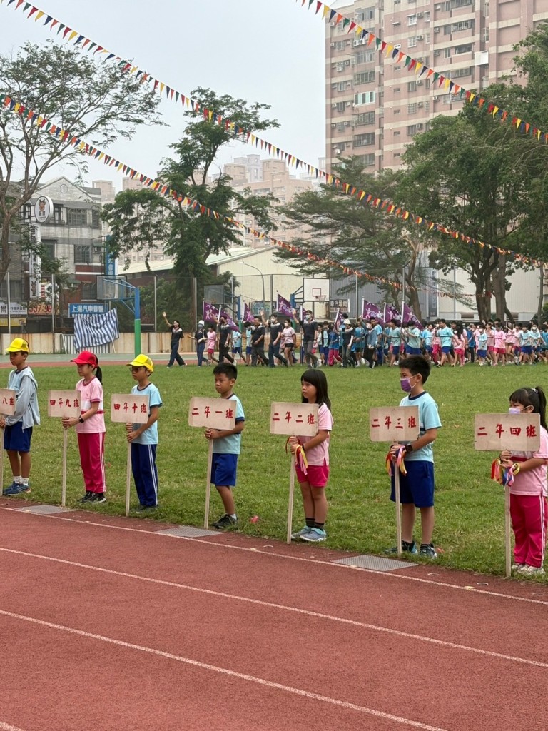 113-00037.jpg