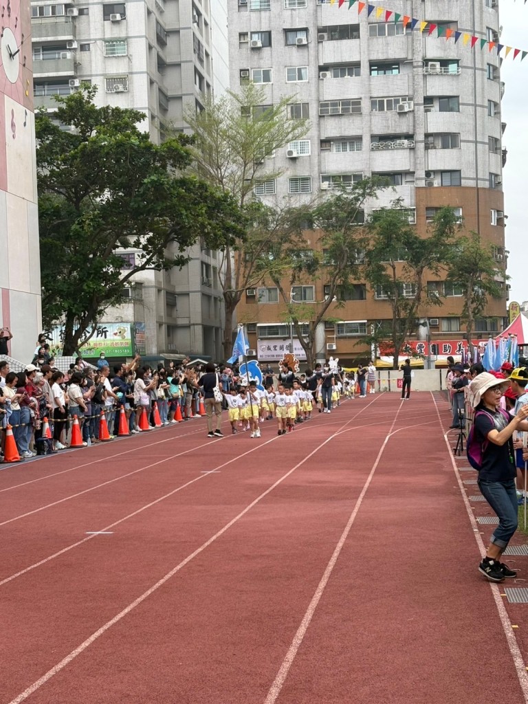 113-00015.jpg