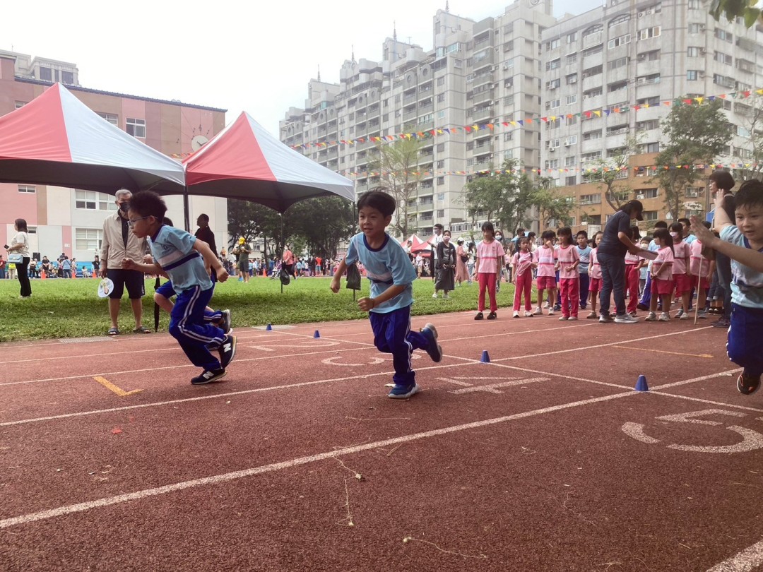 113_b02114.jpg