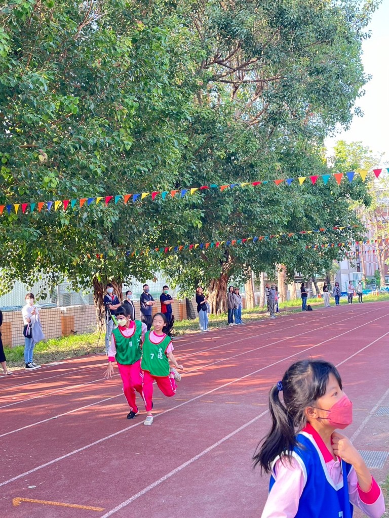 113_c05058.jpg