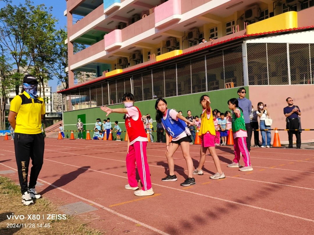 113_c05081.jpg