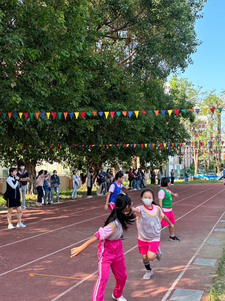 113_c06255.jpg