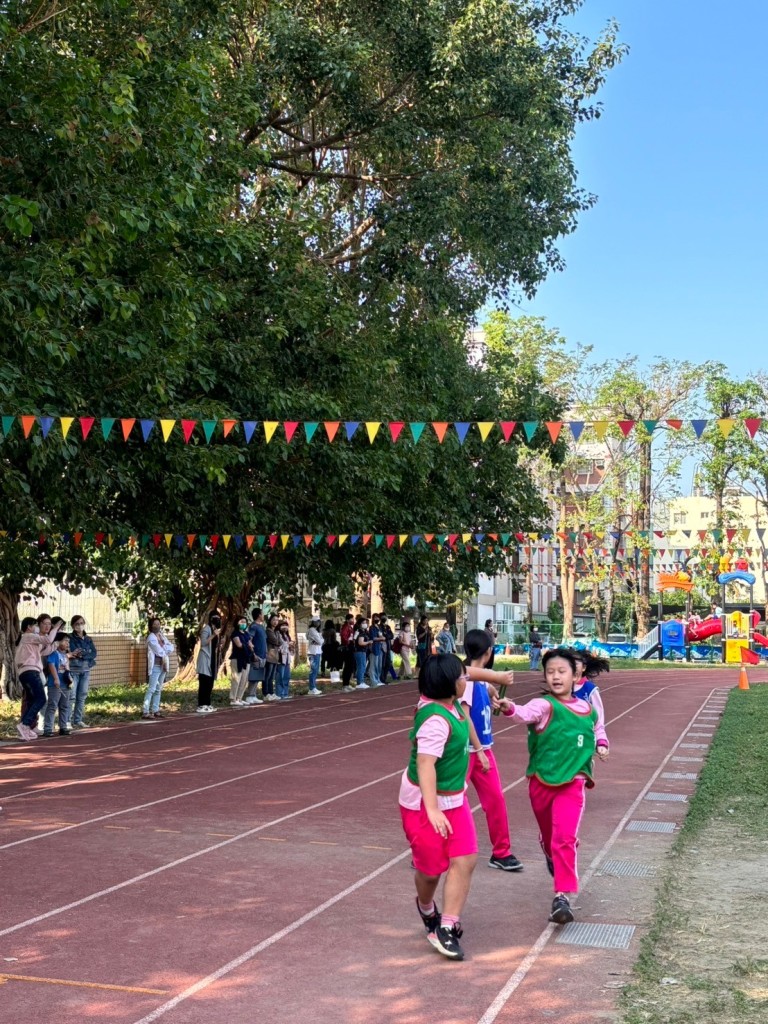 113_c06256.jpg