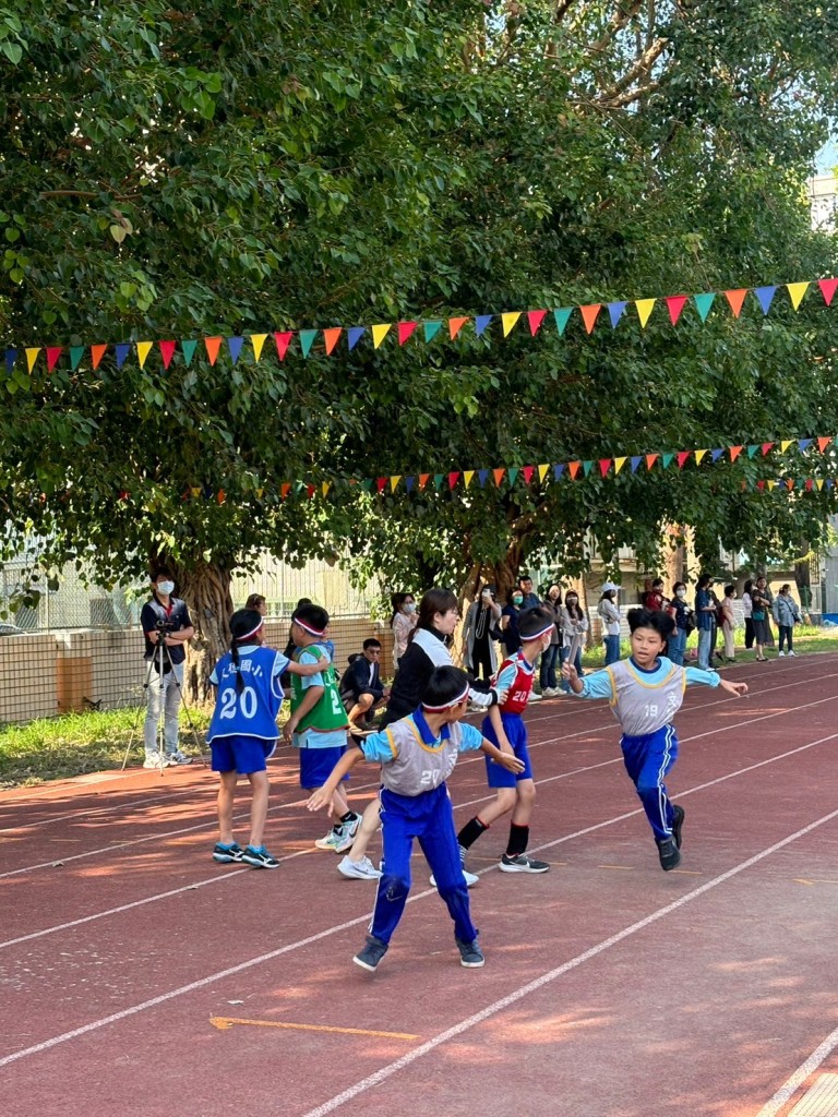 113_c06301.jpg